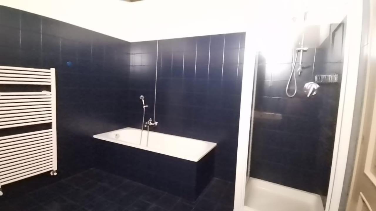 De' Pepoli Apartments Bologna Ngoại thất bức ảnh