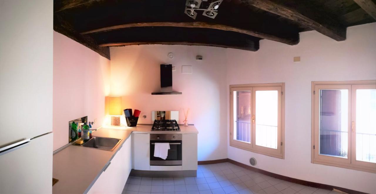 De' Pepoli Apartments Bologna Ngoại thất bức ảnh