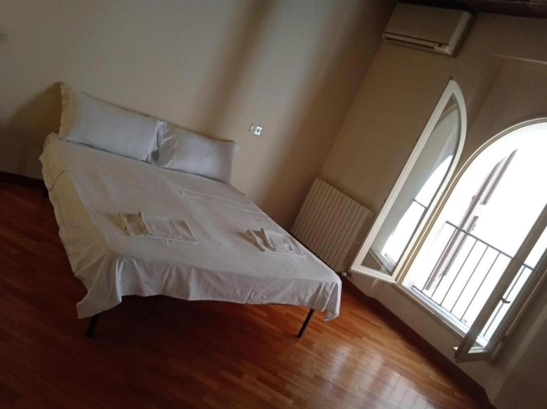 De' Pepoli Apartments Bologna Ngoại thất bức ảnh