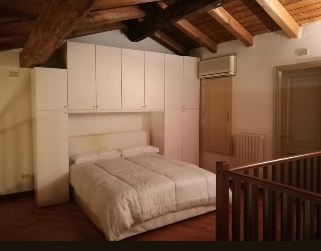 De' Pepoli Apartments Bologna Ngoại thất bức ảnh